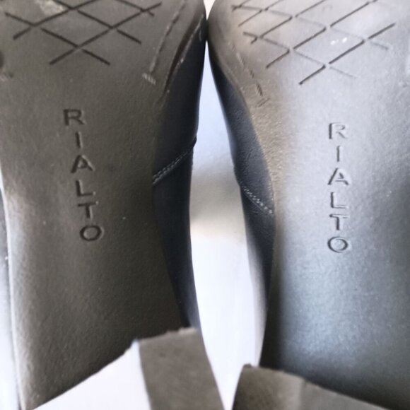 RIALTO Sarina Navy Ankle Boots Size 7 Wide Faux Leather Side Zip Booties - Picture 8 of 12